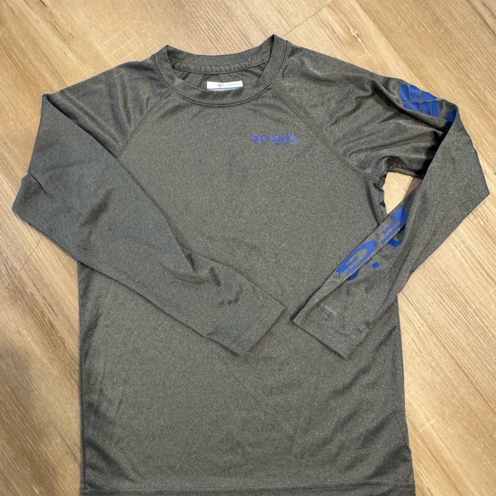 Columbia boys Gray Long Sleeve Shirt